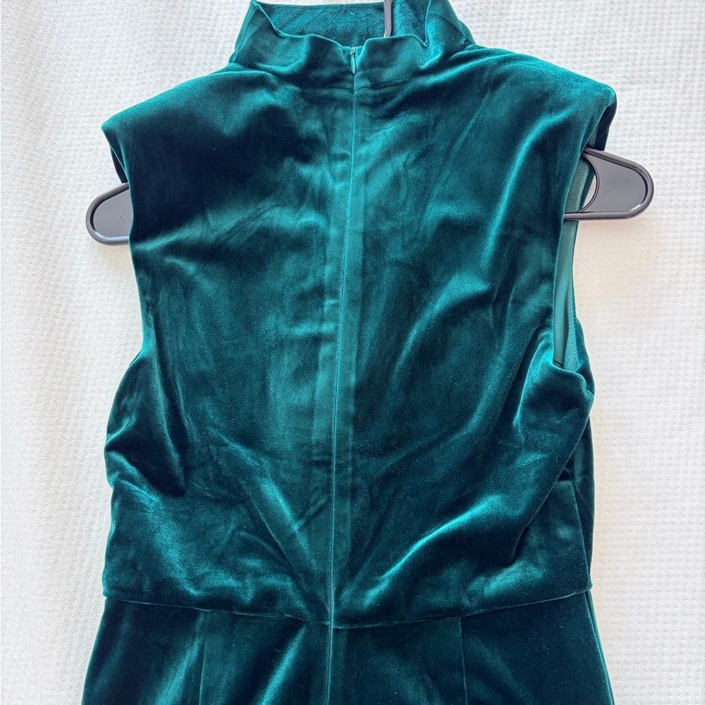 Lulu's Strapless Dark Emerald Velvet Gown - Picture 4 of 7
